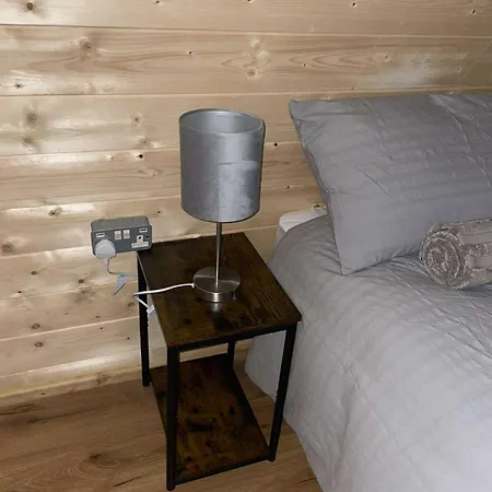 Gospodarstwo wiejskie Executive Pod And Jacuzzi *